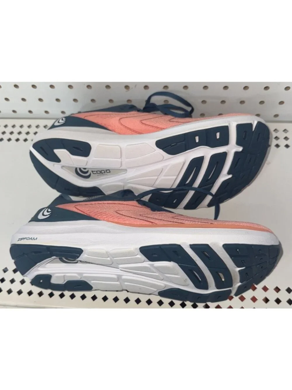 Topo Phantom 2 Womens Athletic Running Shoes Size 9 Rose Pink Navy Blue
